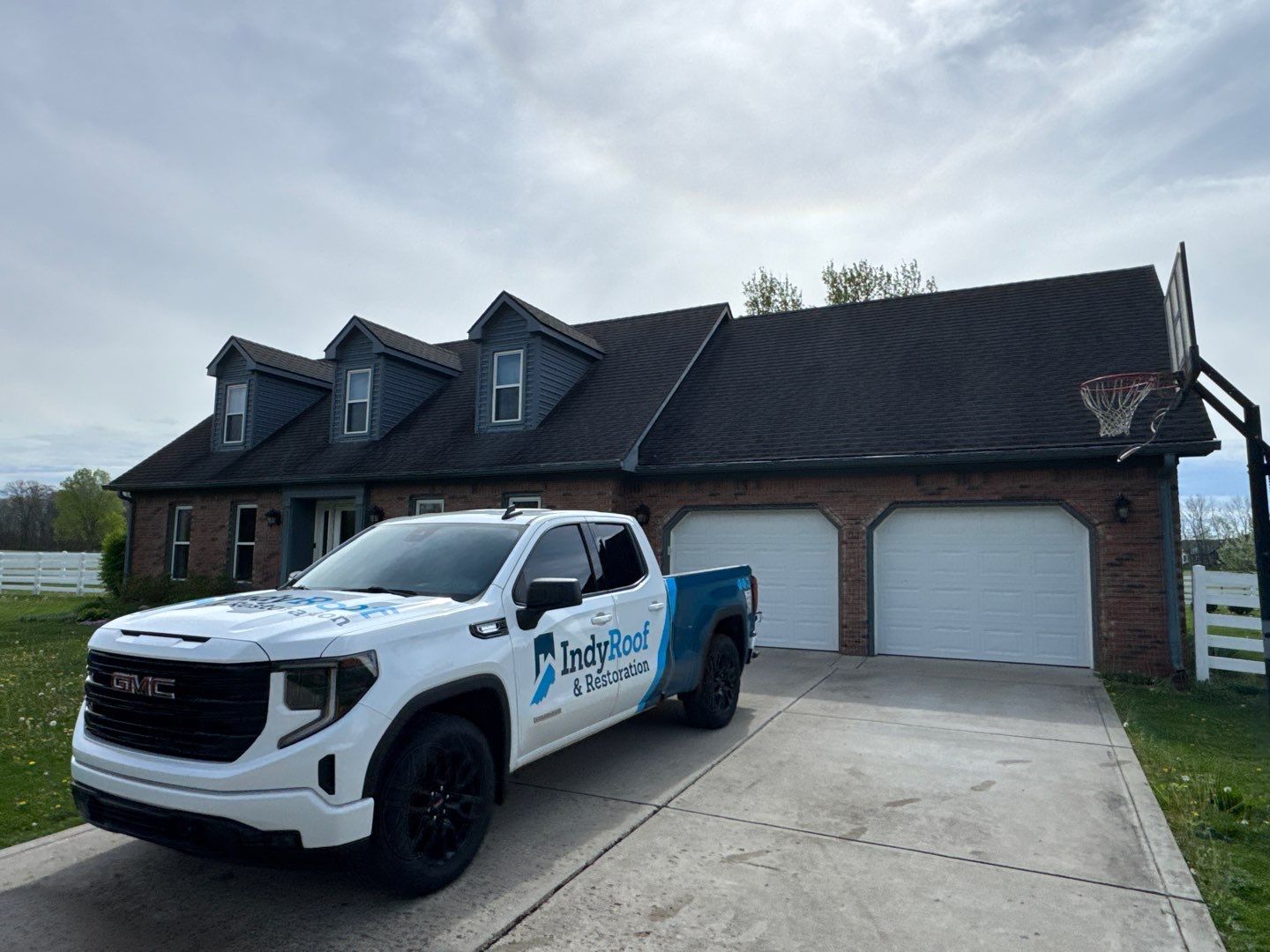 Solar Shingles vs Panels in West Terre Haute: A Quick Breakdown